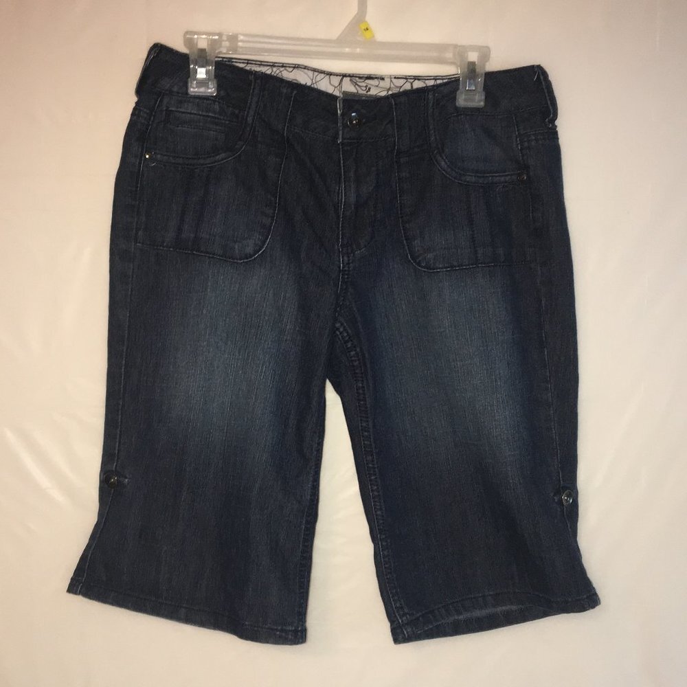 apt9 Denim shorts Size 6